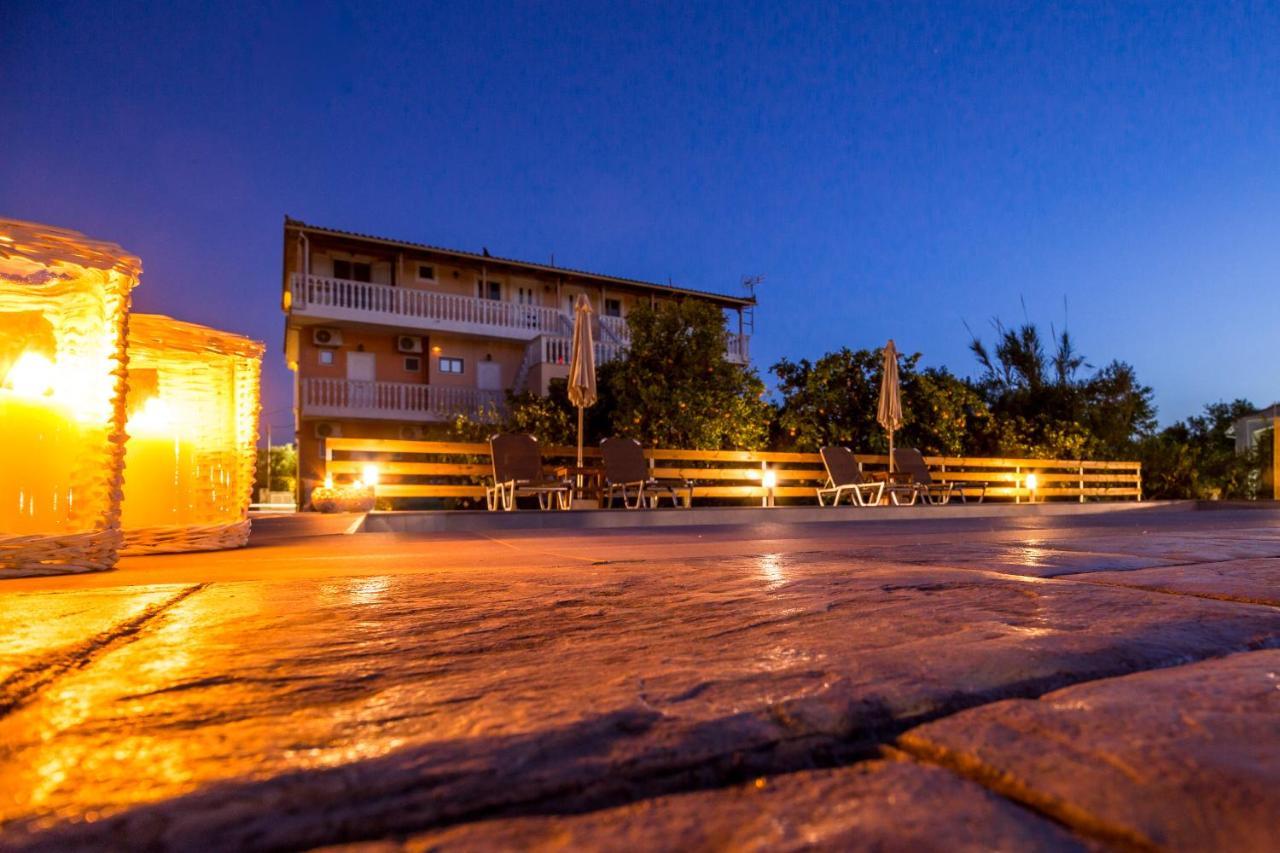Yria Ntn Studios Vanato Exterior foto